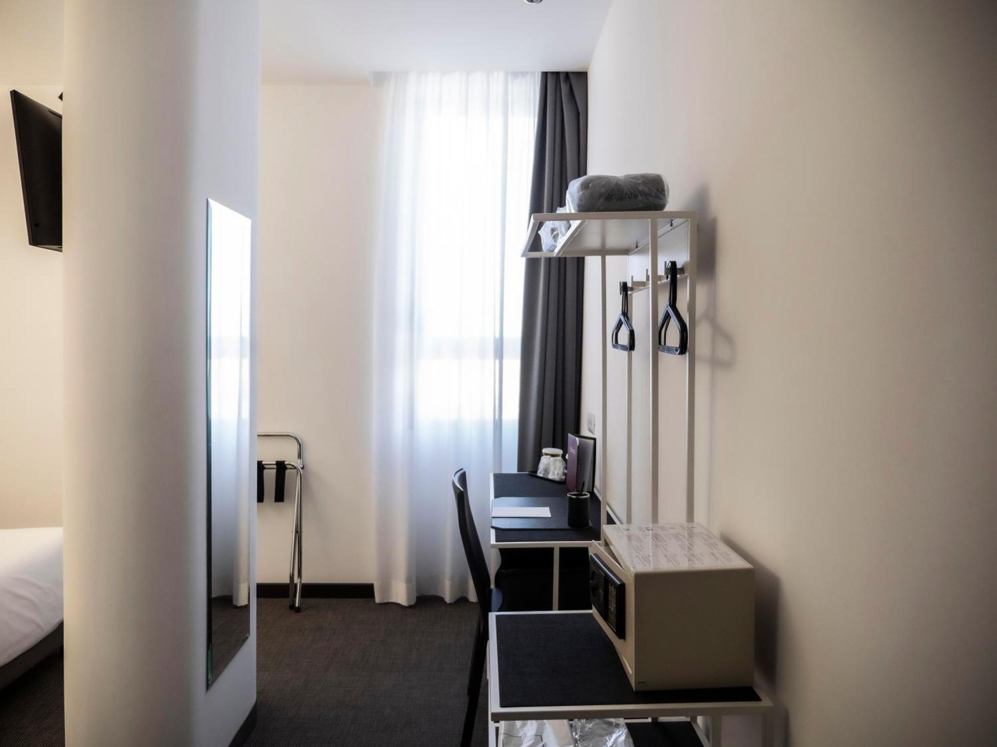 Loto Business Hotel Roma Eksteriør bilde